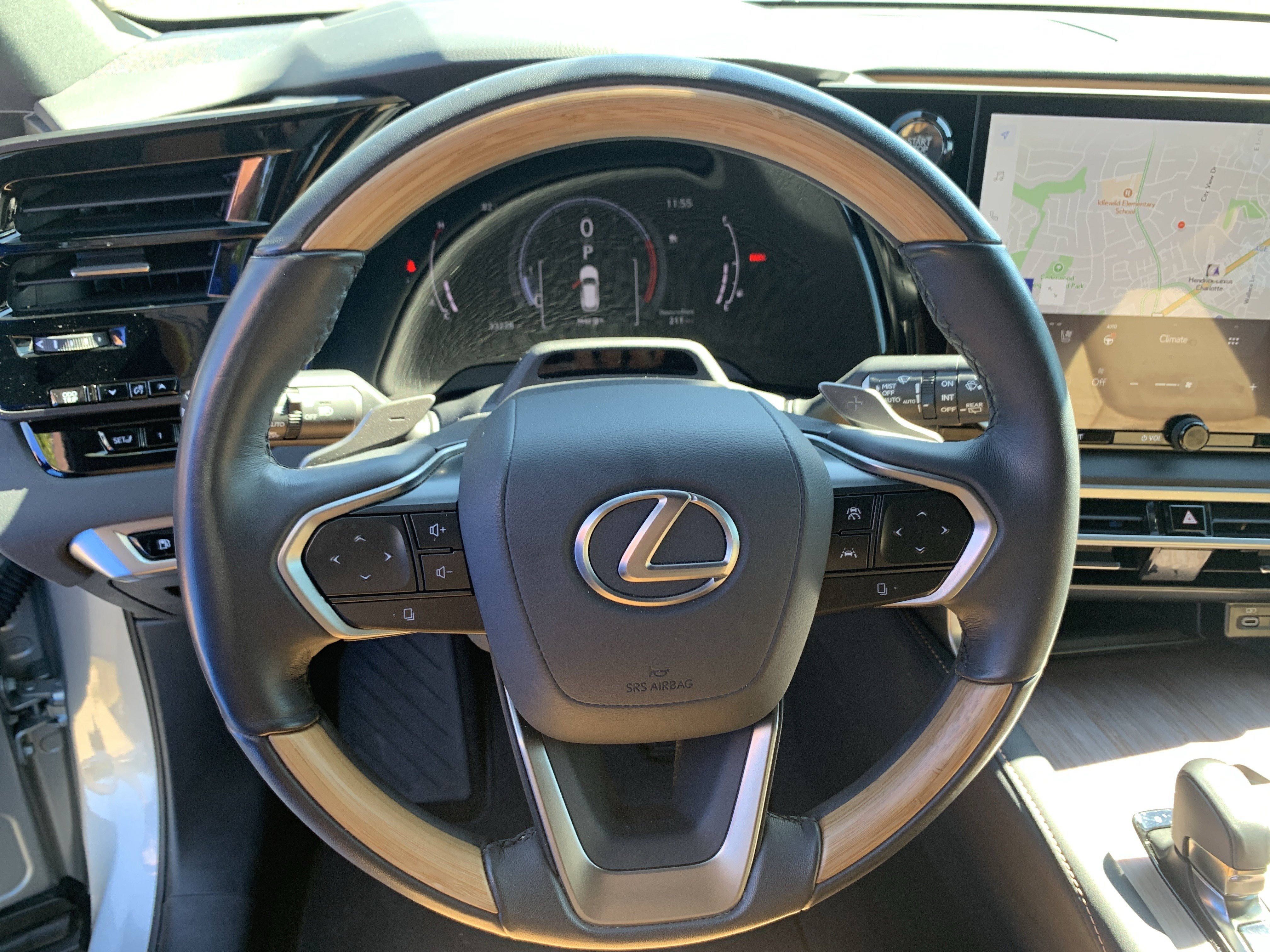 Used 2024 Lexus RX 350 Premium Plus w/ Convenience Package FWD image 18