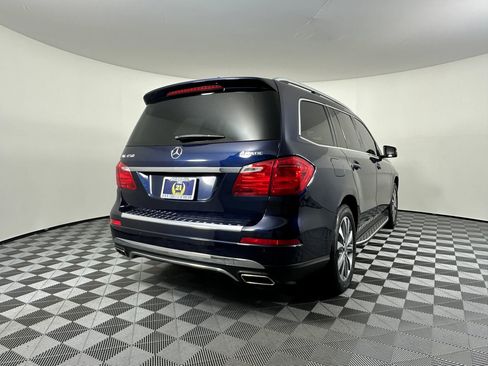 Used 2015 Mercedes-Benz GL 450 4MATIC image 9
