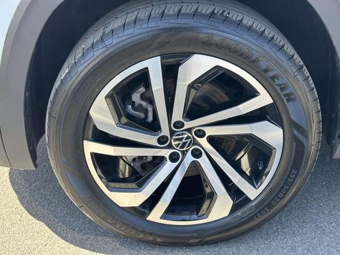 Used 2022 Volkswagen Atlas SEL AWD/4WD image 10