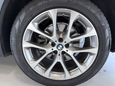 Used 2021 BMW X5 sDrive40i w/ Convenience Package image 14