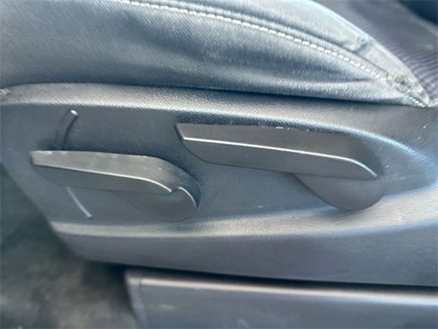 Used 2014 Chevrolet Silverado 1500 LT image 13