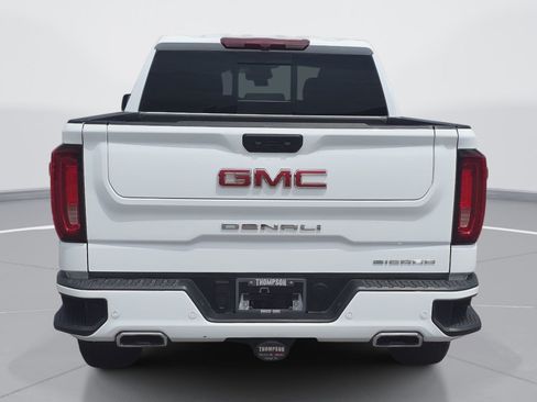 Used 2023 GMC Sierra 1500 Denali AWD/4WD image 4