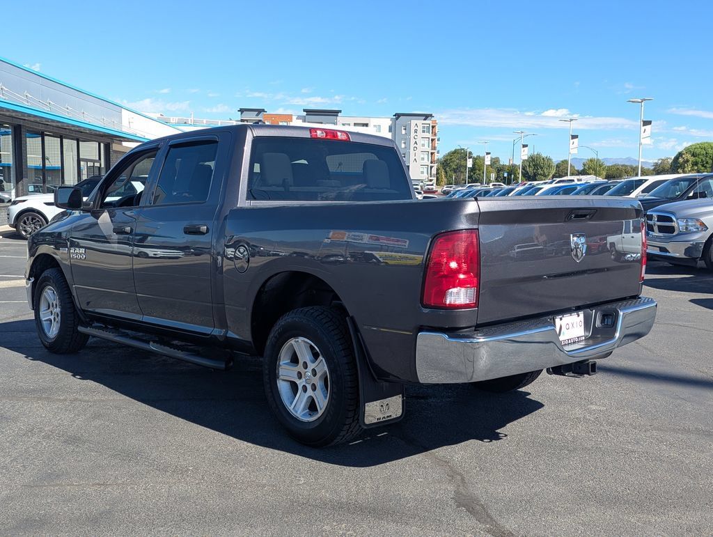 Used 2018 RAM 1500 ST w/ SXT Appearance Group AWD/4WD image 8