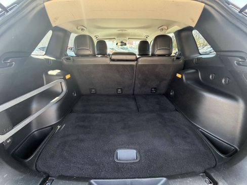 Used 2015 Jeep Cherokee Limited AWD/4WD image 10