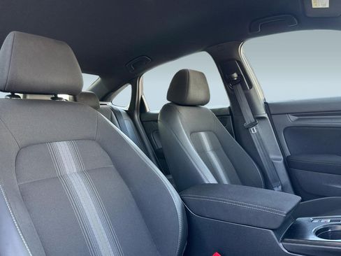 Used 2023 Honda Civic Sport image 30