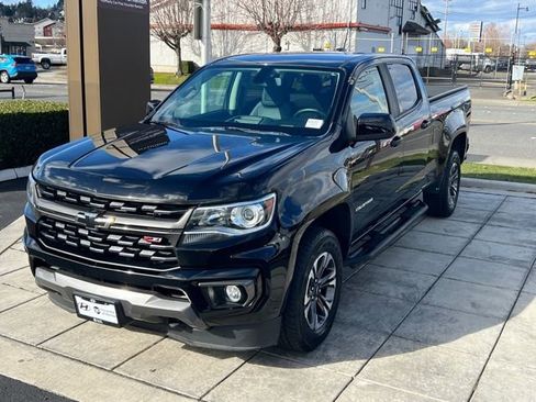 Used 2021 Chevrolet Colorado Z71 image 3
