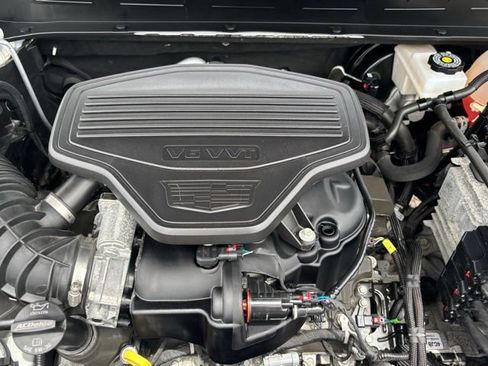 Certified 2024 Cadillac XT6 Sport AWD/4WD image 26