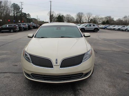 Used 2014 Lincoln MKS w/ Equipment Group 101A image 3