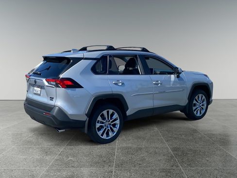 Used 2024 Toyota RAV4 XLE Premium AWD/4WD image 5