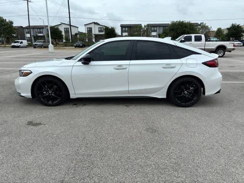 Used 2026 Honda Civic Sport image 2