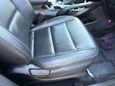 Used 2020 Kia Telluride LX AWD/4WD image 10