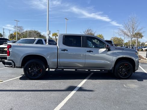 Certified 2023 Chevrolet Silverado 1500 RST w/ Redline Edition image 15