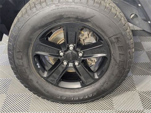 Used 2022 Jeep Wrangler Unlimited Sport image 6