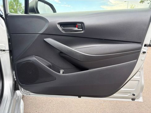 Used 2023 Toyota Corolla LE w/ LE Premium Package FWD image 11