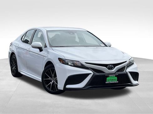Certified 2024 Toyota Camry SE w/ Convenience Package FWD image 7