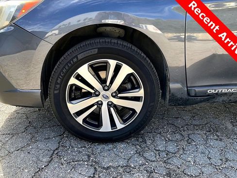 Used 2019 Subaru Outback 2.5i Limited image 8