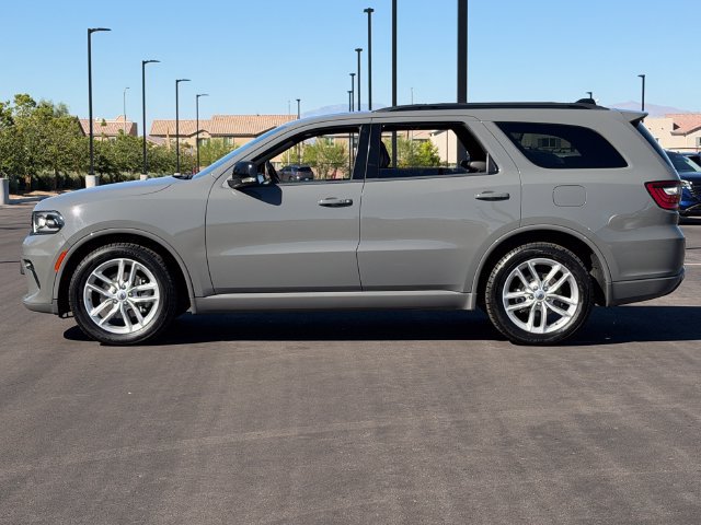 Used 2024 Dodge Durango GT RWD image 3