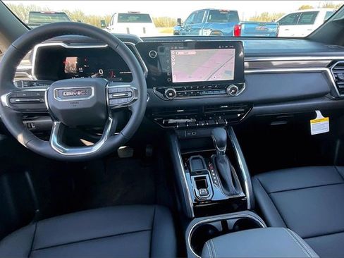 New 2026 GMC Canyon Elevation w/ Convenience Package image 5