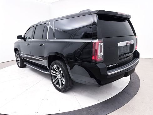 Used 2020 GMC Yukon XL Denali w/ Open Road Package image 15