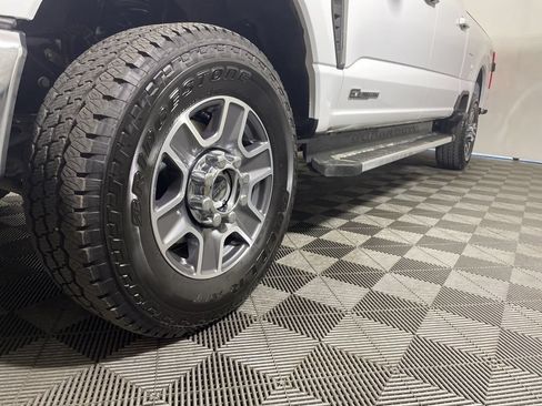 Used 2023 Ford F250 Lariat AWD/4WD image 27