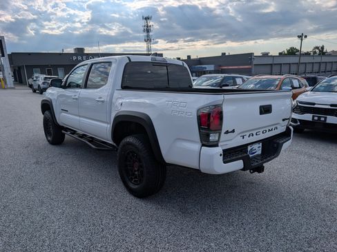 Used 2022 Toyota Tacoma TRD Pro AWD/4WD image 5