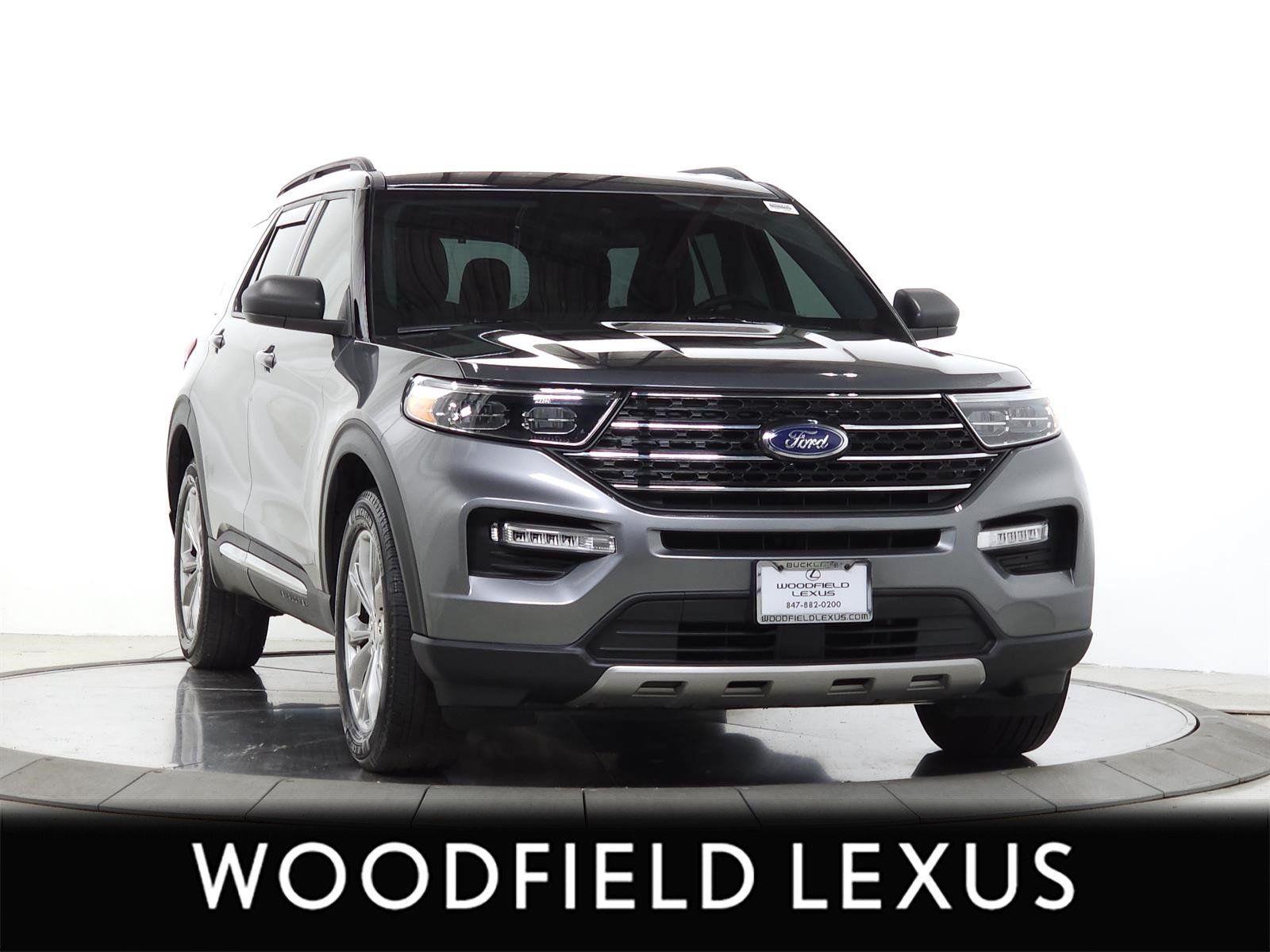 Used 2023 Ford Explorer XLT w/ Equipment Group 202A AWD/4WD image 1