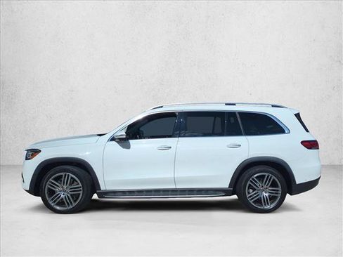 Used 2021 Mercedes-Benz GLS 450 4MATIC image 8