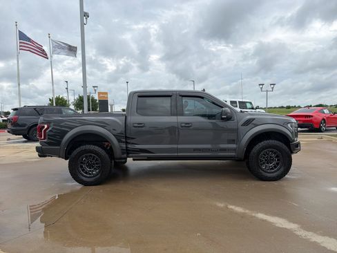 Used 2020 Ford F150 Raptor w/ Equipment Group 802A Luxury AWD/4WD image 6