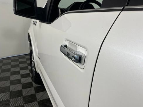 Used 2017 Ford F150 Platinum w/ Equipment Group 701A Luxury AWD/4WD image 13
