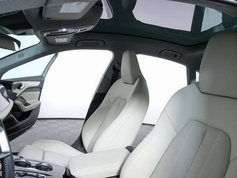 New 2026 Audi A6 Prestige image 5