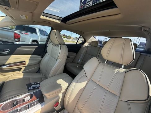Used 2018 Acura TLX V6 w/ Technology Package FWD image 13