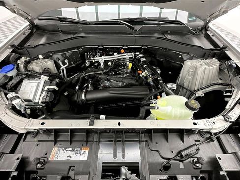 New 2026 Ford Explorer Active w/ Active Comfort Package image 12