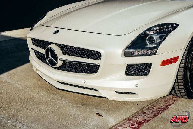 Used 2012 Mercedes-Benz SLS AMG Roadster image 67
