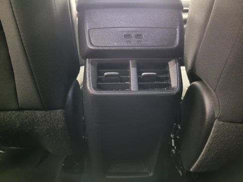 Used 2025 Chevrolet Equinox LT image 22