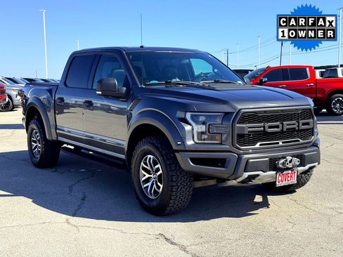 Used 2018 Ford F150 Raptor w/ Equipment Group 801A Mid image 4