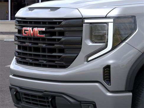 New 2026 GMC Sierra 1500 Elevation image 13