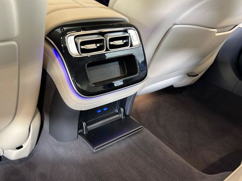 Certified 2023 Mercedes-Benz S 500 4MATIC image 37