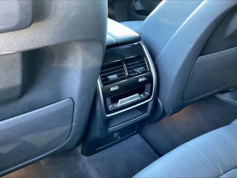 Used 2020 BMW X5 xDrive40i w/ Premium Package image 38