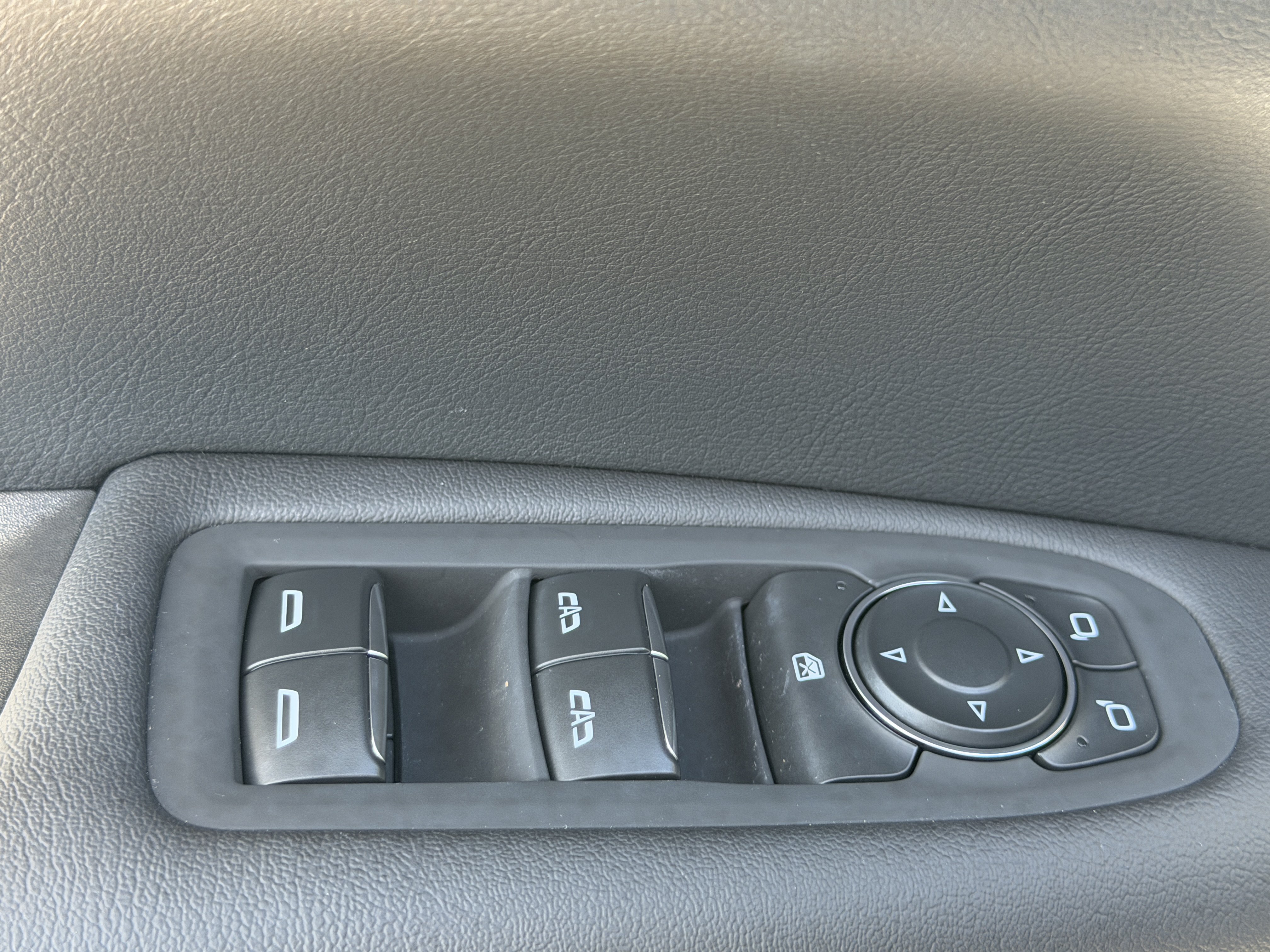 Used 2023 Cadillac XT5 Luxury FWD image 17
