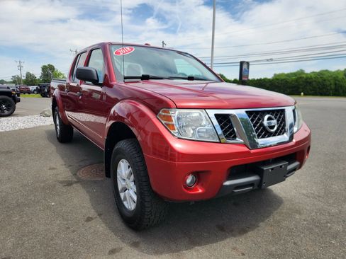 Used 2018 Nissan Frontier SV w/ Value Truck Package AWD/4WD image 21