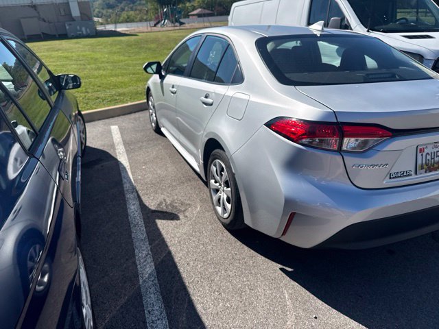 Used 2024 Toyota Corolla LE FWD image 4