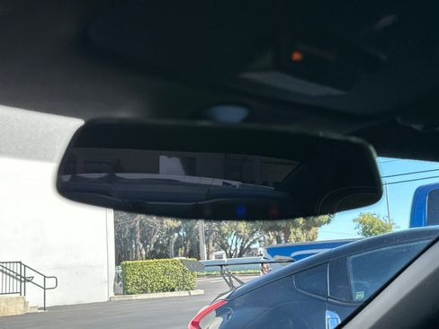 Used 2018 Chevrolet Camaro SS image 24