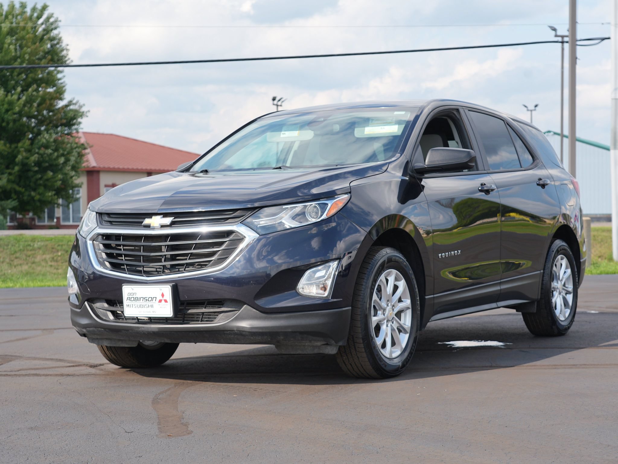 Used 2020 Chevrolet Equinox LS AWD/4WD image 8
