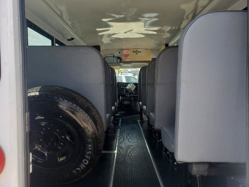 Used 2011 Chevrolet Express 3500 w/ School Bus Package RWD image 10