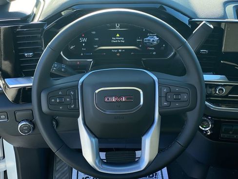 New 2026 GMC Sierra 1500 SLE w/ Preferred Package image 19
