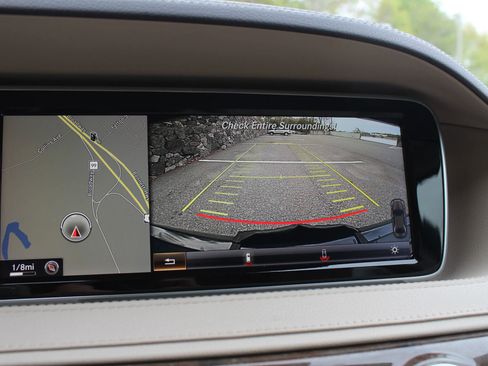 Used 2015 Mercedes-Benz S 550 4MATIC Sedan image 36