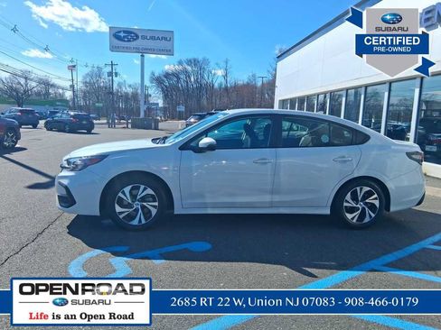 Used 2025 Subaru Legacy Premium image 4