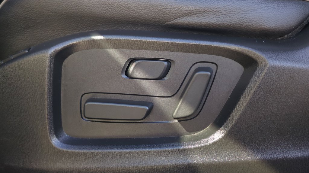 Used 2025 MAZDA CX-5 AWD 2.5 S w/ Preferred Package image 16