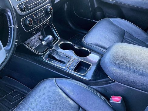 Used 2014 Kia Sorento SX w/ 3rd Row Package image 18