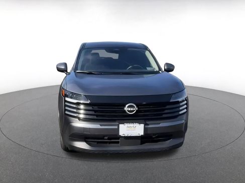 Used 2025 Nissan Kicks SV image 4